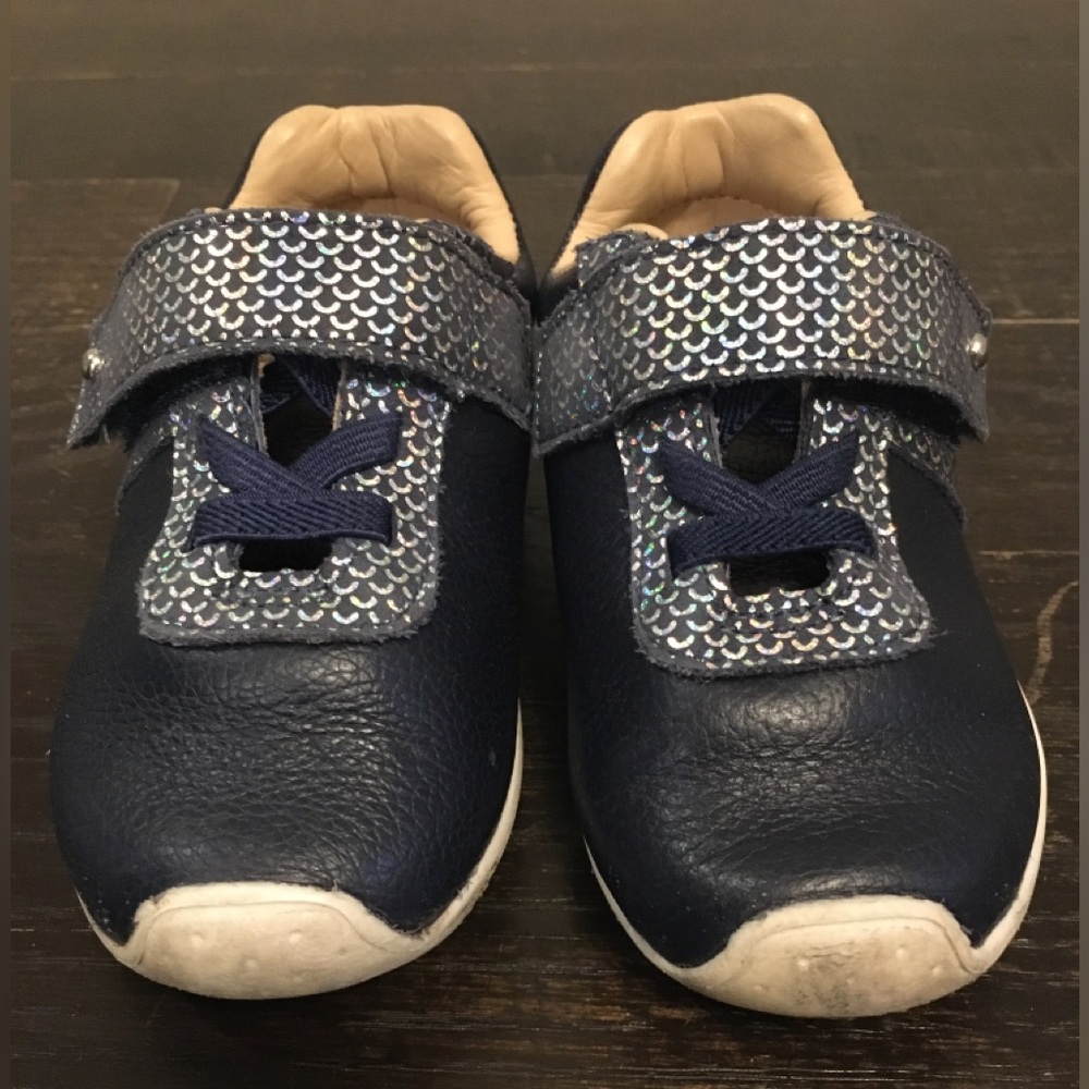 Marc Joseph All Leather Toddler Girl Shoes Size 8. Handcrafted in Brazil.